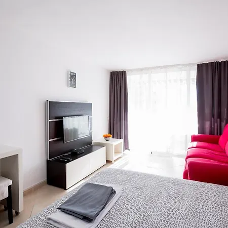 Go2tenerife Apart'mira Balcony W/ Sea View & Pool Apartamento Playa de las Americas (Tenerife)